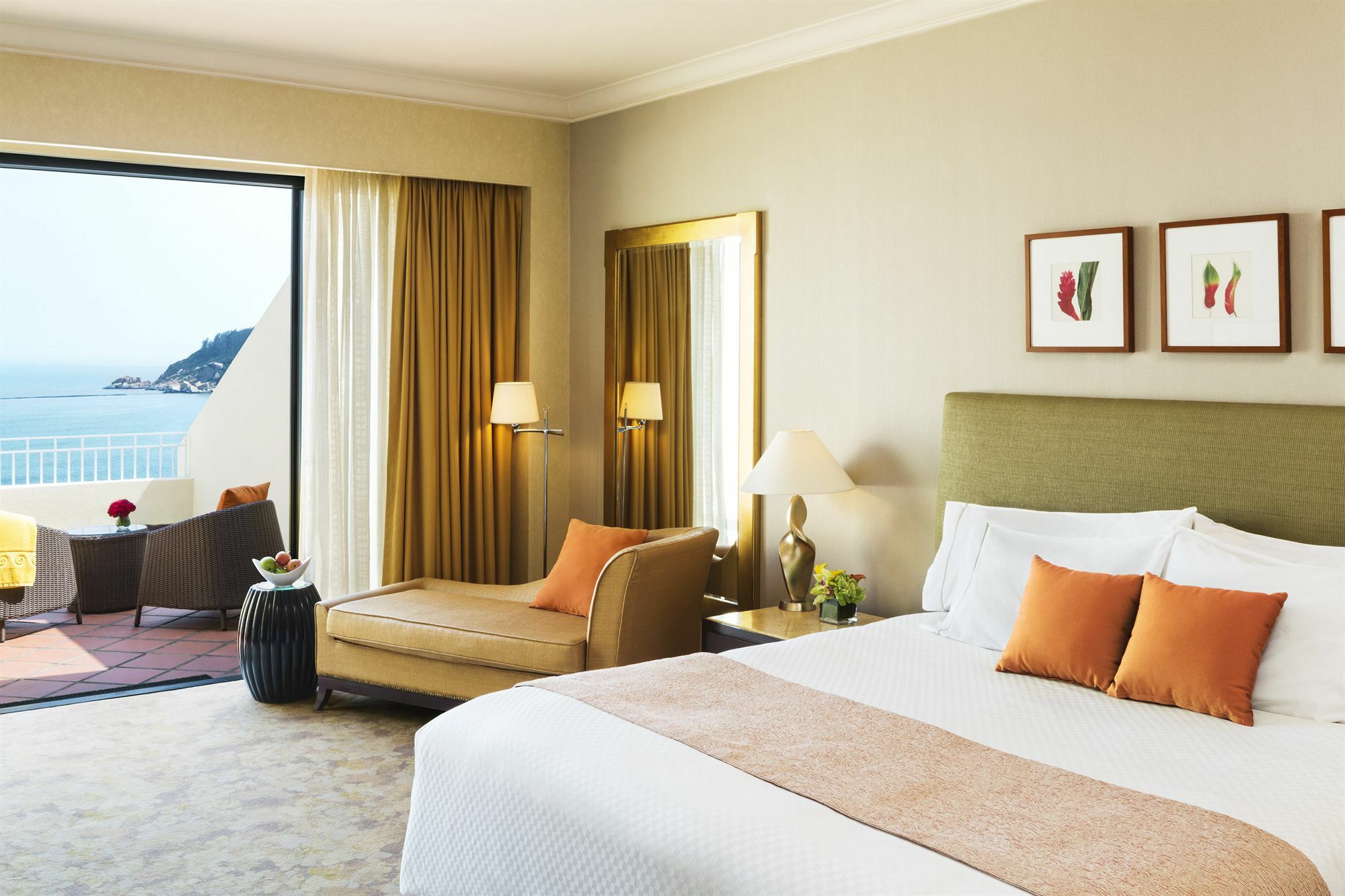 Grand Coloane Resort Macao Exterior foto A room at the Conrad Maldives